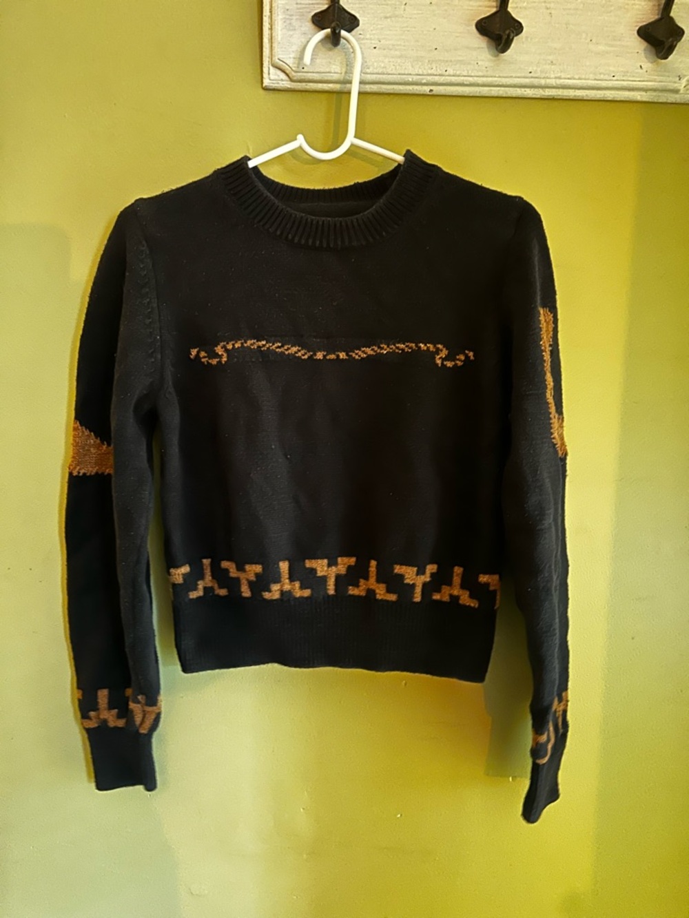 Tecovas navy sweater
